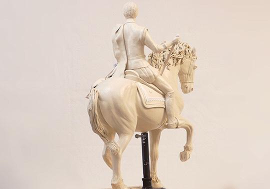 waterlinie museum, historische personage prins Maurits te paard, sculptuur, beeld, model 